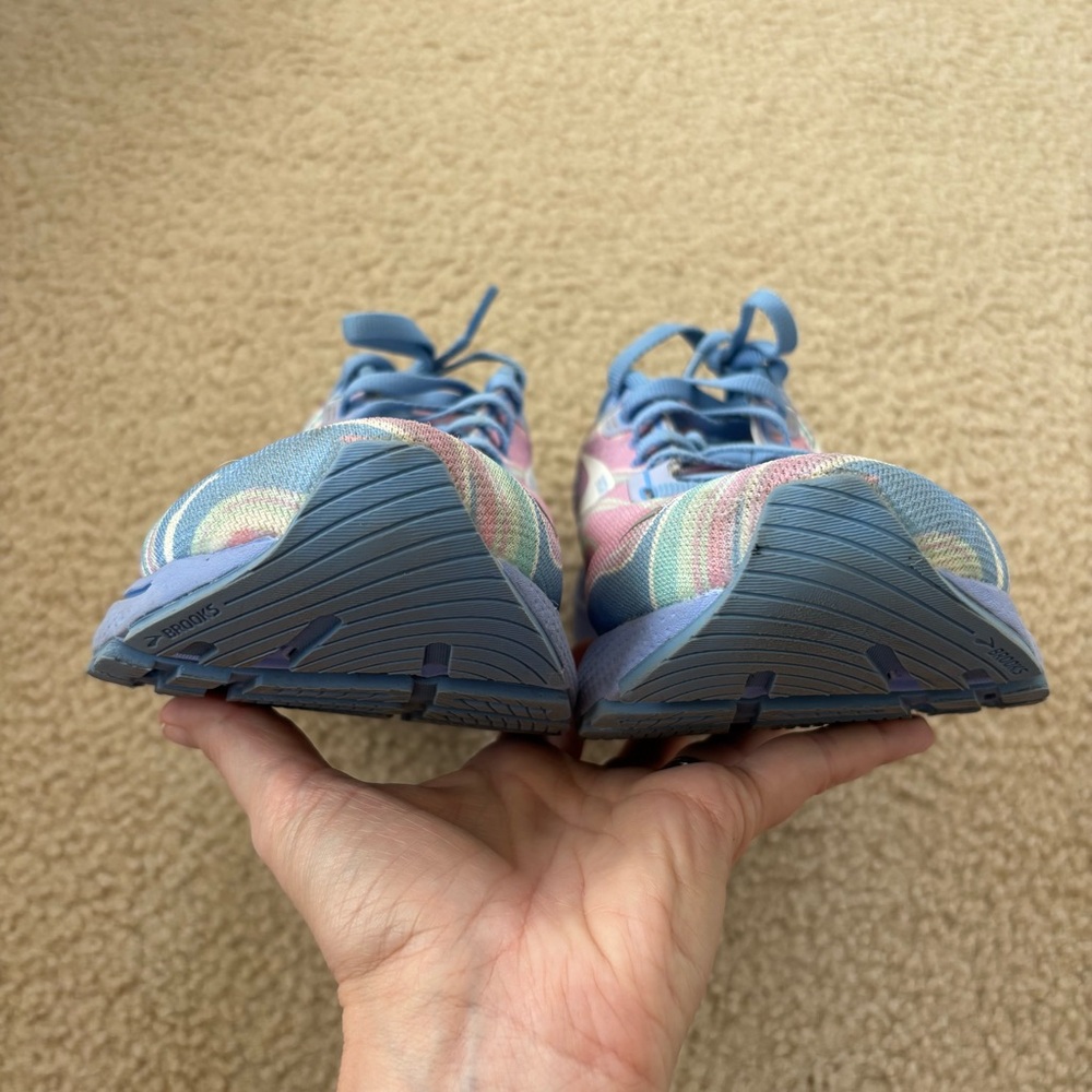 Brooks Women's Adrenaline GTS 22 Running Shoes Pastel Swirl (Pink/Blue) Size 9.5 - Picture 5 of 8
